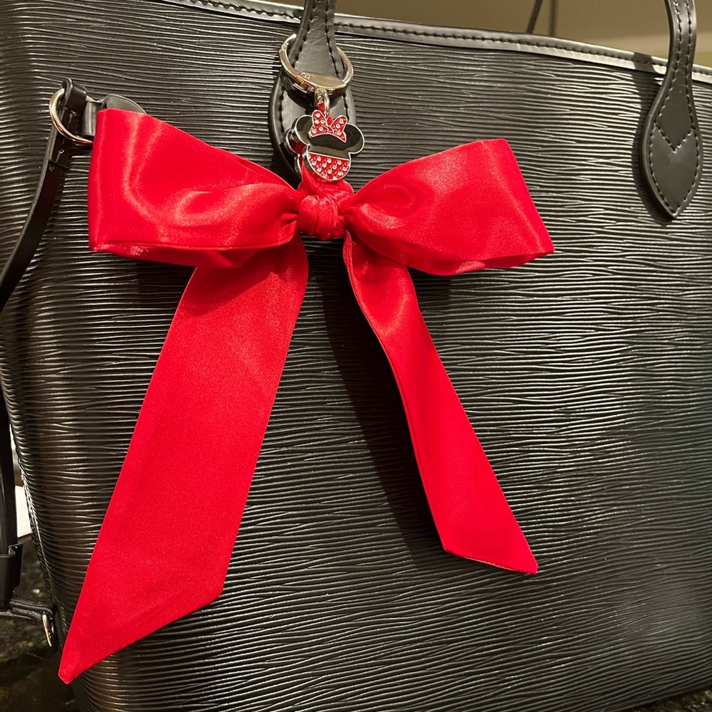 Purse scarf Minnie bow charm red black colors easy silver clip on bag LAST ONE